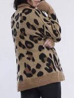 Greys Anatomy S22 Sara Paxton Leopard Print Oversized Sweater - Image 3