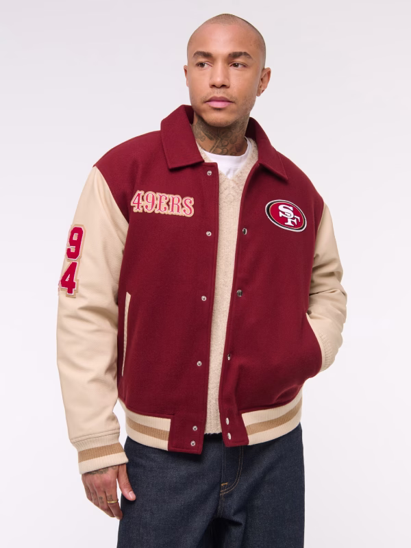 Abercrombie-San-Francisco-49ers-Varsity-Bomber-Jacket.avif Abercrombie San Francisco 49ers Varsity Bomber Jacket - Image 1