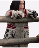 Yellowstone S05 Kelsey Asbille Grey Aztec Print Cardigan - Image 2